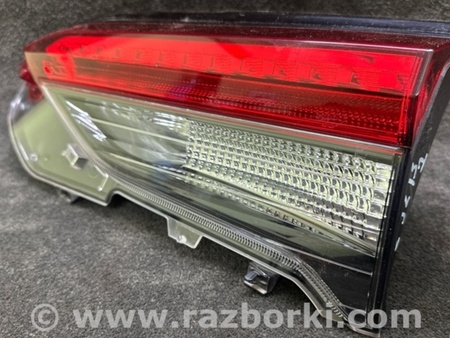 ФОТО Фонарь задний внутренний для Toyota RAV-4 (2018-) Киев