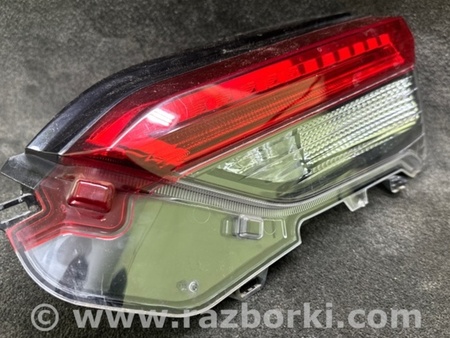 ФОТО Фонарь задний внутренний для Toyota RAV-4 (2018-) Киев