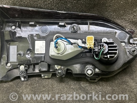 ФОТО Фонарь задний внутренний для Toyota RAV-4 (2018-) Киев