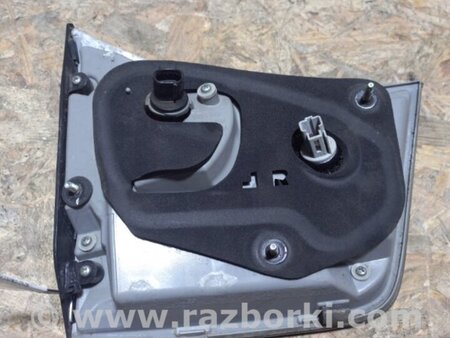 ФОТО Фонарь задний внутренний для Lexus RX300/330/350/400 (03-09) Киев