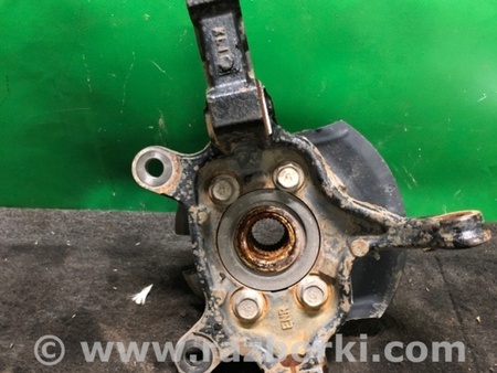 ФОТО Кулак поворотный для Nissan Sentra B16 Киев