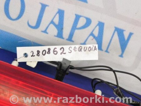 ФОТО Фонарь стоп-сигнала  для Toyota Sequoia (01-07) Киев