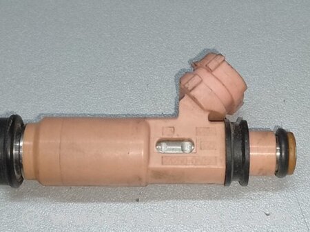 ФОТО Форсунка топливная для Toyota Sienna (03-10) Киев