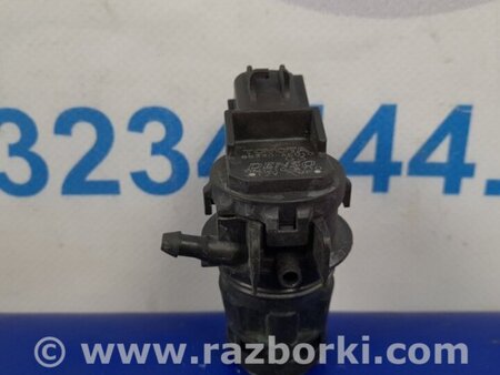 ФОТО Насос бачка стеклоомывателя для Toyota Sienna (03-10) Киев