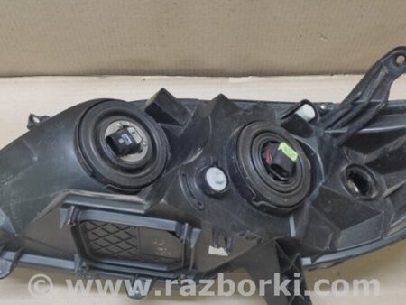 ФОТО Фара для Toyota Sienna (11-16) Киев