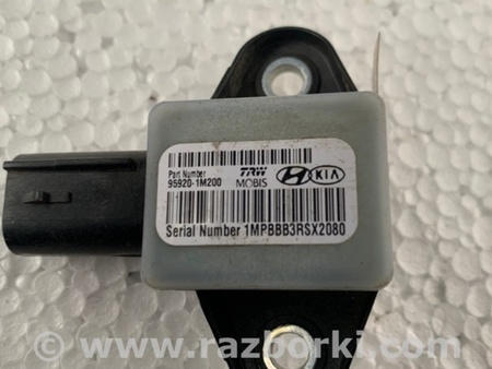 ФОТО Датчик удара для Hyundai Sonata YF (09.2009-03.2014) Киев
