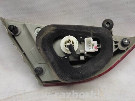 ФОТО Фонарь задний внутренний для Hyundai Sonata YF (09.2009-03.2014) Киев