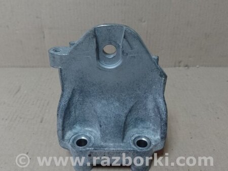 ФОТО Кронштейн крепления двигателя для Nissan Teana J32 Киев
