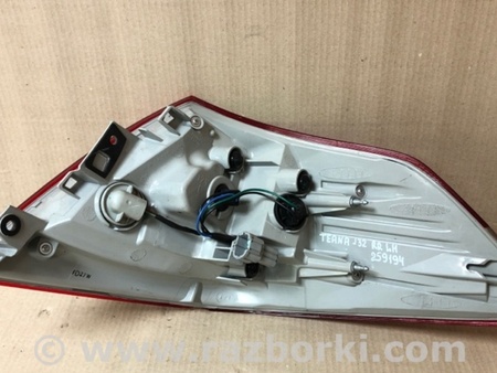 ФОТО Фонарь задний наружный для Nissan Teana J32 Киев