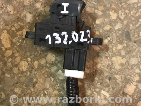 ФОТО Кнопка стеклоподьемника для Nissan Teana J32 Киев
