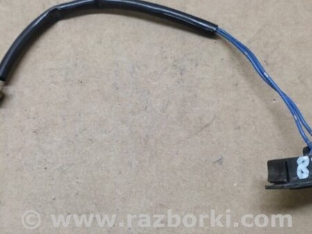 ФОТО Кнопка открывания багажника наружная для Nissan Tiida/Versa C11 Киев