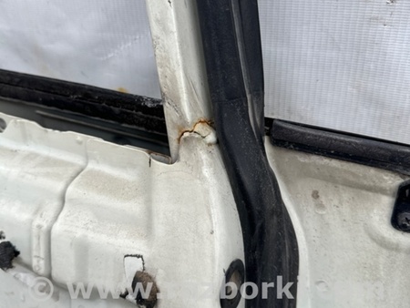 ФОТО Дверь для Nissan Tiida/Versa C11 Киев