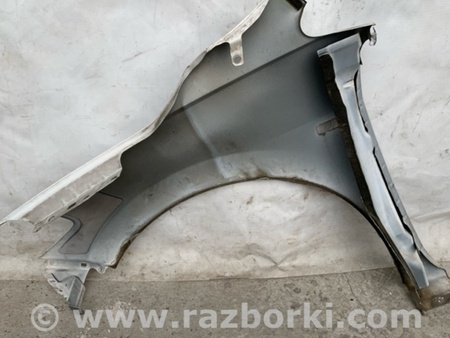 ФОТО Крыло переднее для Nissan Tiida/Versa C11 Киев