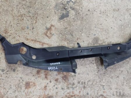 ФОТО Накладка замка капота для Nissan Tiida/Versa C11 Киев