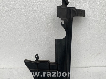 ФОТО Дефлектор радиатора для Nissan Tiida/Versa C11 Киев