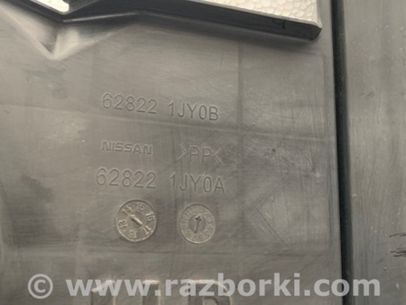 ФОТО Дефлектор радиатора для Nissan Tiida/Versa C11 Киев