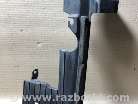 ФОТО Дефлектор радиатора для Nissan Tiida/Versa C11 Киев