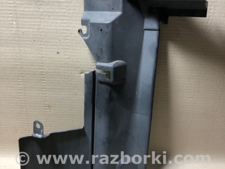 ФОТО Дефлектор радиатора для Nissan Tiida/Versa C11 Киев