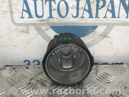 ФОТО Противотуманная фара для Nissan Tiida/Versa C11 Киев