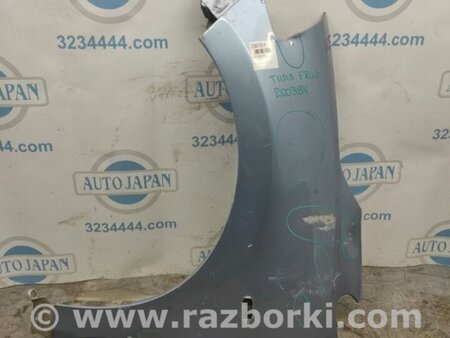 ФОТО Крыло переднее для Nissan Tiida/Versa C11 Киев