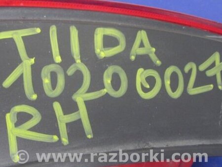 ФОТО Фонарь задний наружный для Nissan Tiida/Versa C11 Киев