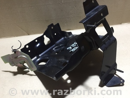 ФОТО Полка аккумулятора для Nissan X-Trail T32 /Rogue (2013-) Киев
