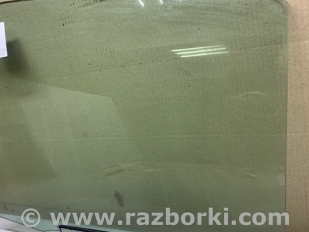 ФОТО Стекло двери для Toyota Yaris (05-11) Киев