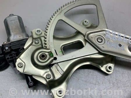ФОТО Стеклоподъемник для Toyota Yaris (05-11) Киев