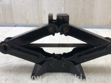 ФОТО Домкрат для Mazda 3 BK (2003-2009) (I) Киев