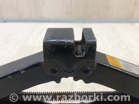 ФОТО Домкрат для Mazda 3 BK (2003-2009) (I) Киев