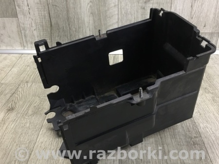 ФОТО Полка аккумулятора для Mazda 3 BL (2009-2013) (II) Киев