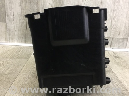 ФОТО Полка аккумулятора для Mazda 3 BL (2009-2013) (II) Киев
