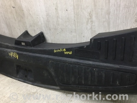 ФОТО Накладка на порог багажника для GMC Acadia Киев