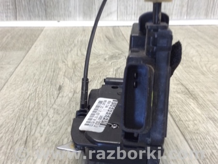 ФОТО Замок двери для Nissan Altima L33 Киев