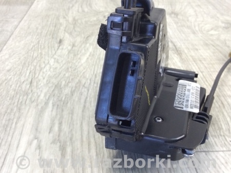 ФОТО Замок двери для Nissan Altima L33 Киев