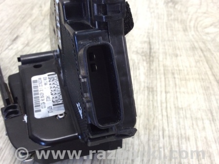 ФОТО Замок двери для Nissan Altima L33 Киев