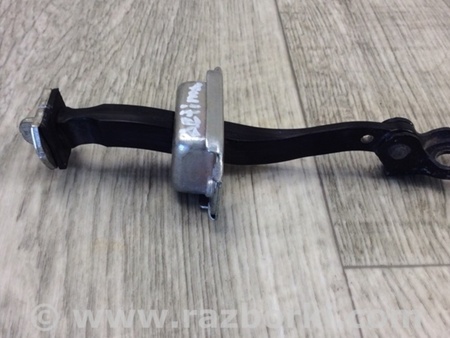 ФОТО Ограничитель двери для Nissan Altima L33 Киев