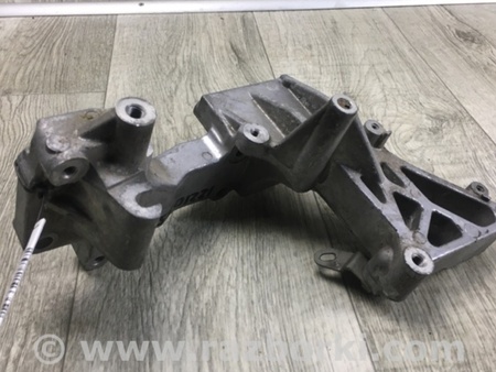 ФОТО Кронштейн генератора для Mitsubishi ASX Киев