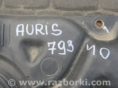 ФОТО Топливный бак для Toyota Auris E150 (10.2006-11.2012) Киев