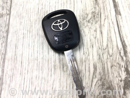 ФОТО Ключ зажигания для Toyota Avensis T250 (02.2003-10.2009) Киев
