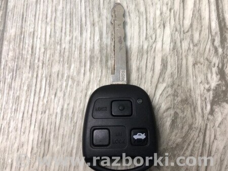ФОТО Ключ зажигания для Toyota Avensis T250 (02.2003-10.2009) Киев