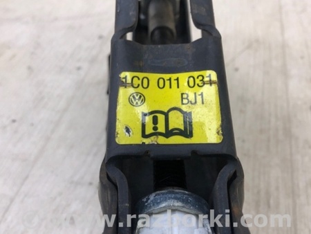 ФОТО Домкрат для Volkswagen Beetle A5 5C1 (09.2011-11.2016) Киев