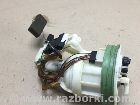 ФОТО Топливный насос для Mercedes-Benz C-CLASS W204 (07-14) Киев