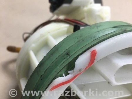 ФОТО Топливный насос для Mercedes-Benz C-CLASS W204 (07-14) Киев