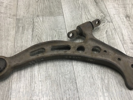 ФОТО Рычаг передний нижний для Toyota Camry 20 XV20 (08.1996-01.2002) Киев