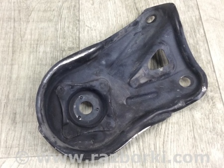 ФОТО Крепление балки подвески для Toyota Camry 30 XV30 (09.2001-03.2006) Киев