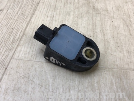 ФОТО Датчик удара для Toyota Camry 40 XV40 (01.2006-07.2011) Киев