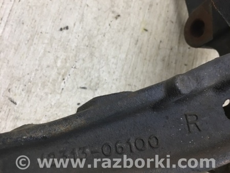ФОТО Цапфа для Toyota Camry 40 XV40 (01.2006-07.2011) Киев