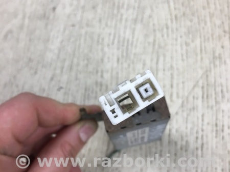 ФОТО Усилитель антенны для Toyota Camry 40 XV40 (01.2006-07.2011) Киев