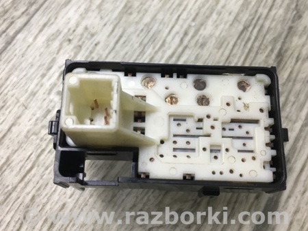 ФОТО Кнопка стеклоподьемника для Toyota Camry 50 XV50 (08.2011-11.2014) Киев